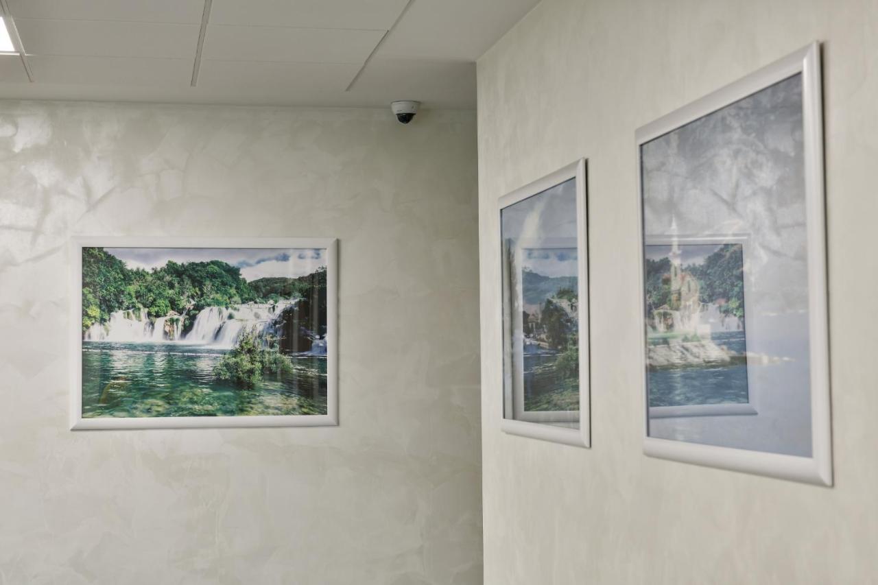 Hostel Green Donji Kraljevoc エクステリア 写真